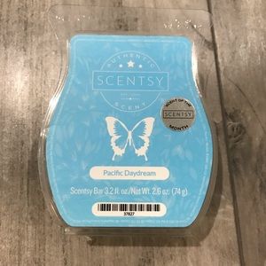 3/$25 Scentsy Bar Pacific Daydream NWT